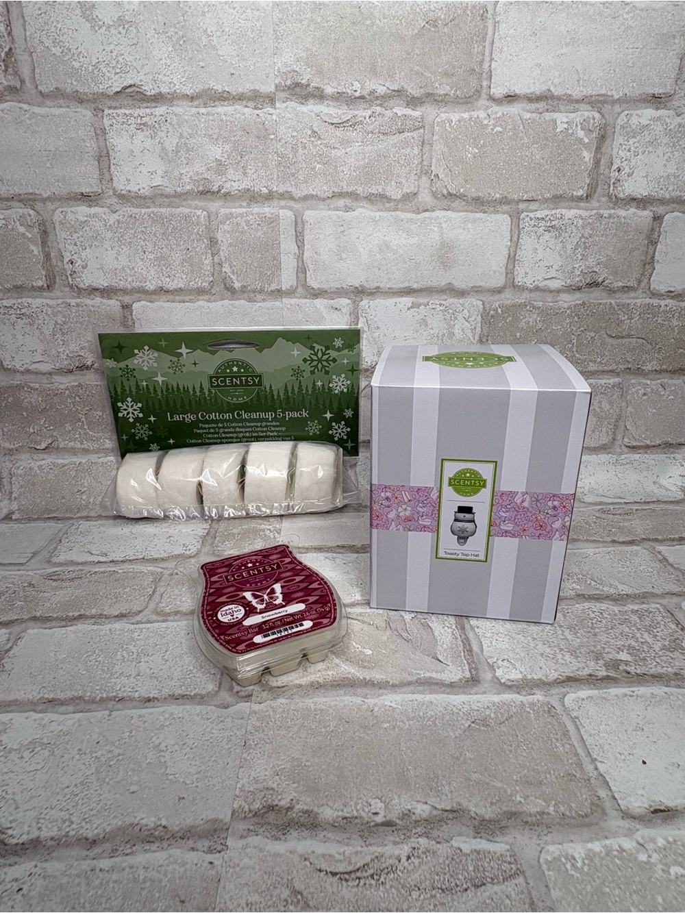 Scentsy BUNDLE Toasty Top Hat Large Cotton Cleaners Snowberry Bar